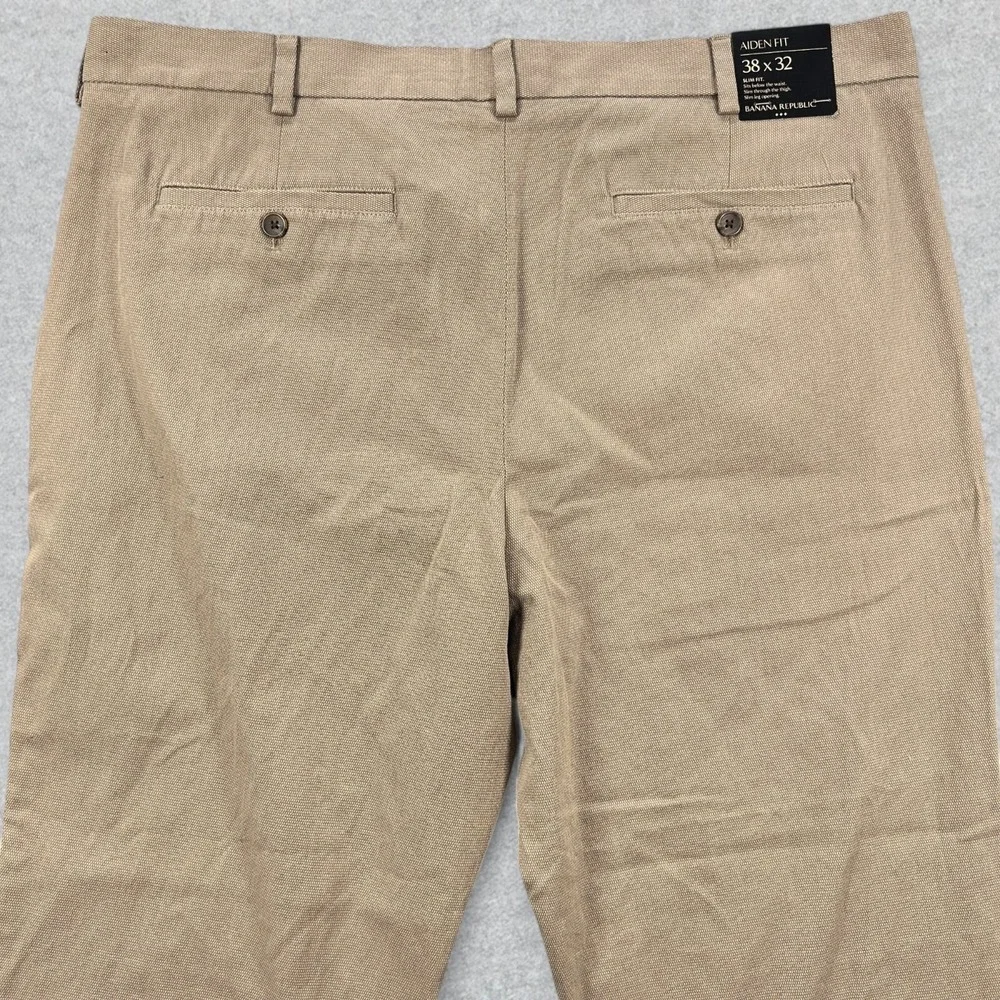Banana Republic Aiden Fit Chino Pants Mens 38x32 Beige Slim Textured Cotton NEW